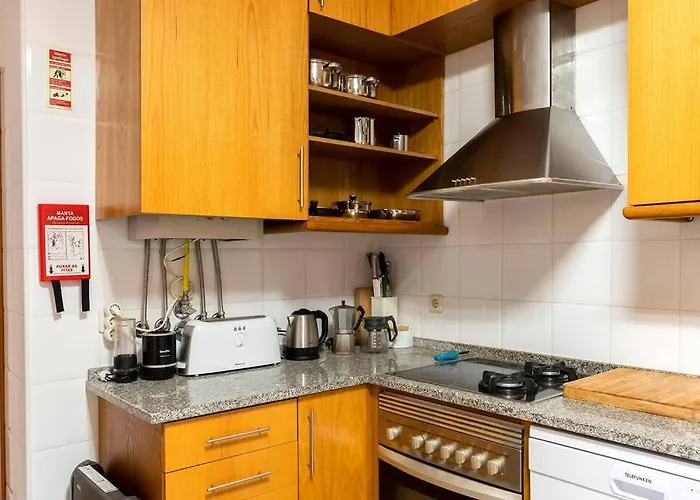 Апартаменты Pereira's Apartment- Free Garage Авейру